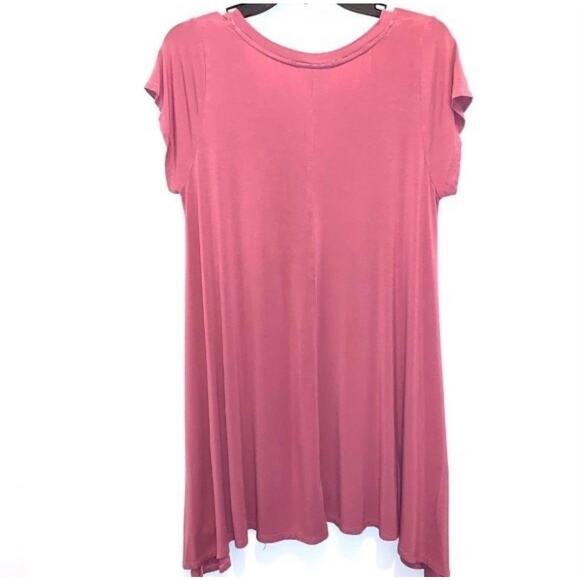 ModCloth Pink Short Sleeve V-Neck Tunic Size Large - Picture 2 of 5